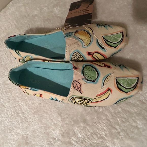 TOMS Alpargata Cuba Fruit Print - Picture 7 of 13